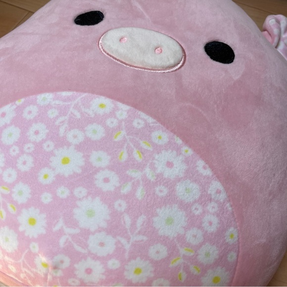 NWT Peter Easter Squishmallow - Picture 2 of 5